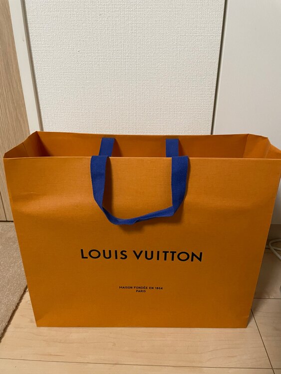 ルイヴィトン タイガ （ブランドバッグ）の商品画像 - 査定依頼日：2025年4月25日 - 最高査定価格：60,000円