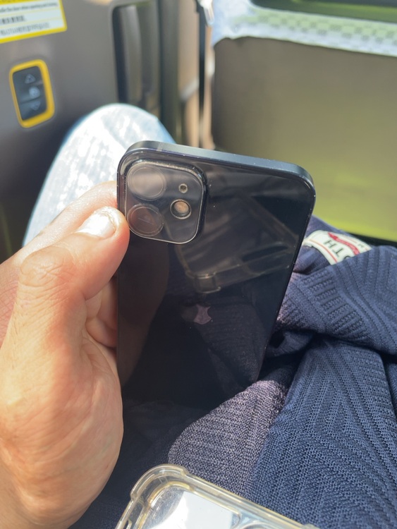 iPhone12mini（スマホ）の商品画像 - 査定依頼日：2025年6月5日 - 最高査定価格：13,000円