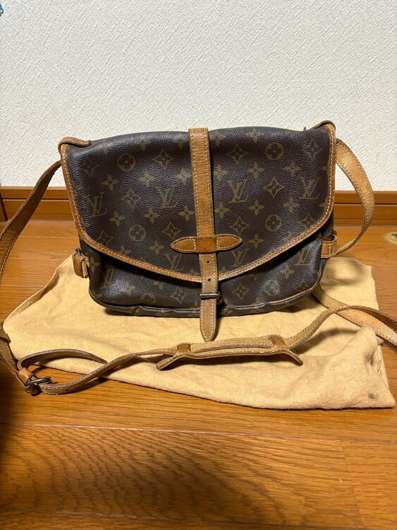 モノグラム ソミュール30 ショルダーバッグ（ブランドバッグ）の商品画像 - 査定依頼日：2025年4月27日 - 最高査定価格：40,000円