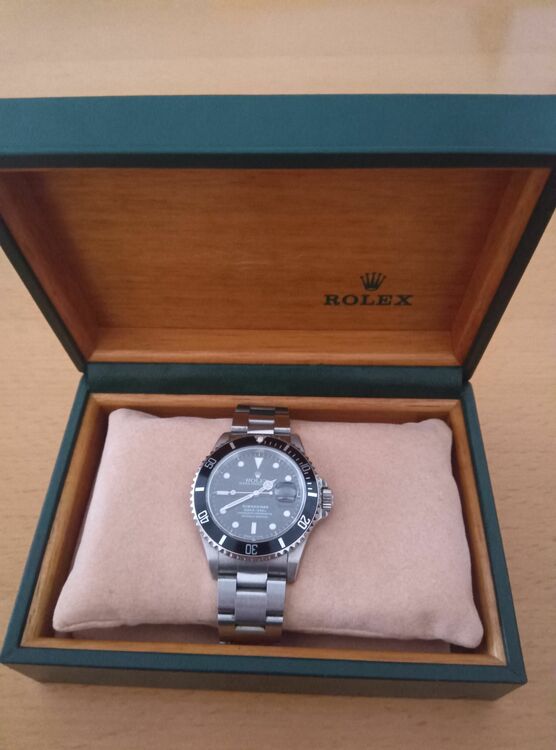 ロレックス サブマリーナー 16610（高級時計）の商品画像 - 査定依頼日：2025年11月21日 - 最高査定価格：1,400,000円