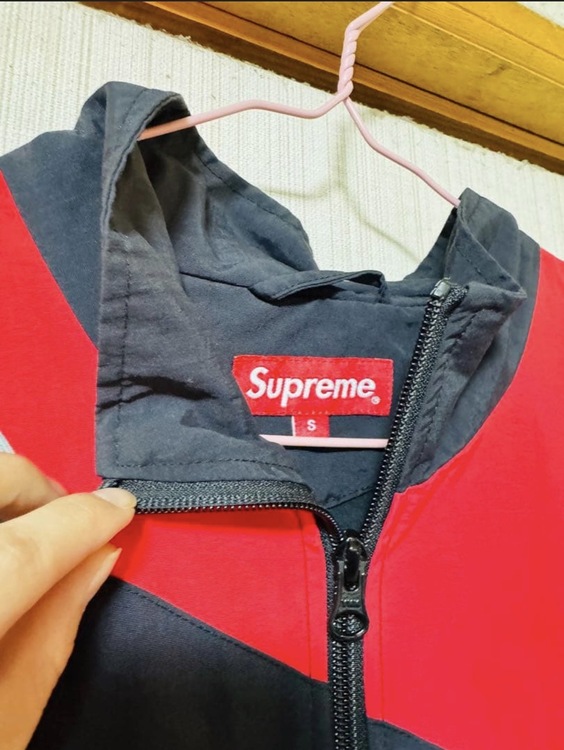 Big Letter Track Jacket Black（古着・ファッション）の商品画像 - 査定依頼日：2026年10月12日 - 最高査定価格：6,500円