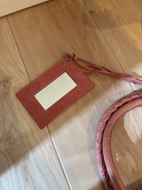 173084·2123（ブランドバッグ）の商品画像 - 査定依頼日：2025年10月29日 - 最高査定価格：80,000円