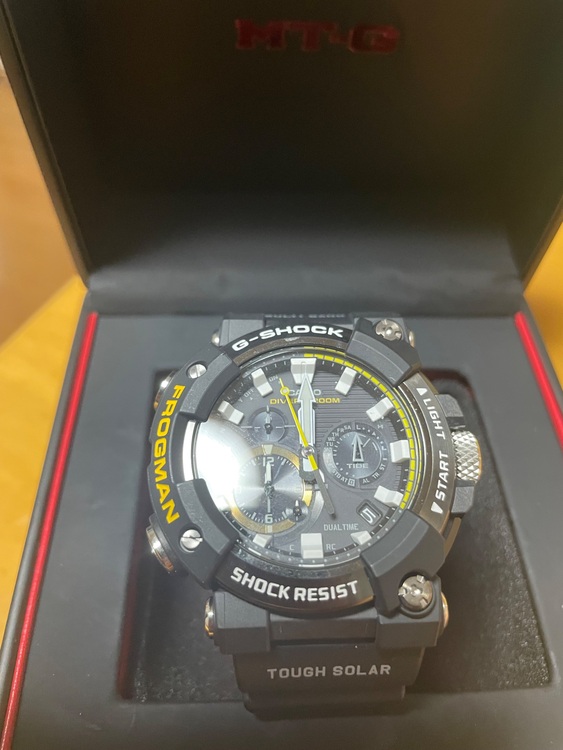 G-SHOCK フロッグマン GWF-1000RD gwf-a10000（高級時計）の商品画像 - 査定依頼日：2025年10月19日 - 最高査定価格：17,000円