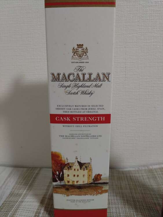 マッカラン　カスクストレングス（お酒）の商品画像 - 査定依頼日：2025年5月25日 - 最高査定価格：326,000円