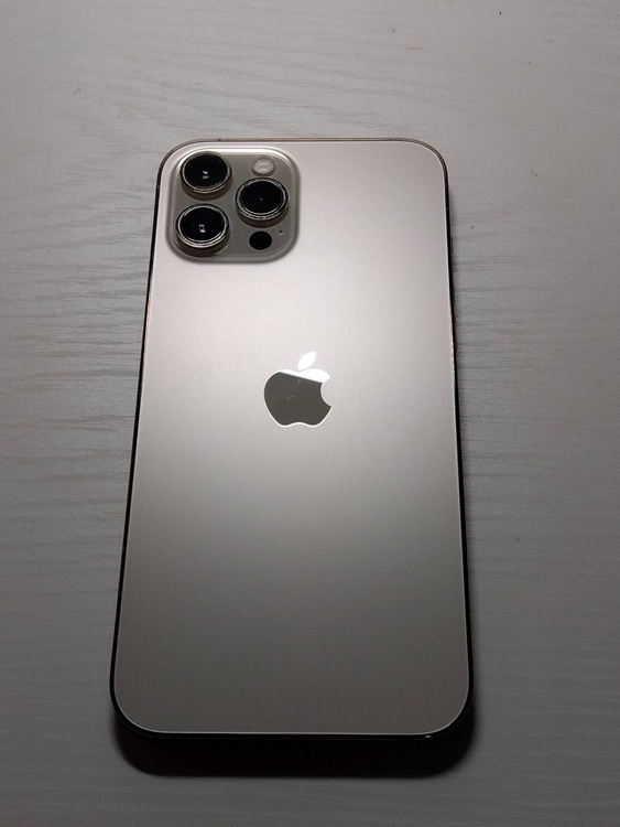 iPhone iPhone 12 Pro Max 256GB SIMフリー（スマホ）の商品画像 - 査定依頼日：2026年5月28日 - 最高査定価格：45,000円