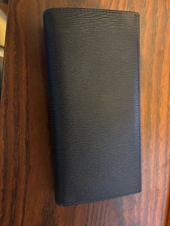 フェラガモ  （ブランドバッグ）の商品画像 - 査定依頼日：2025年5月4日 - 最高査定価格：1,500円