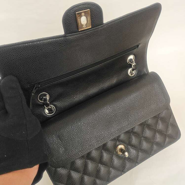 シャネル マトラッセ （ブランドバッグ）の商品画像 - 査定依頼日：2024年12月24日 - 最高査定価格：700,000円