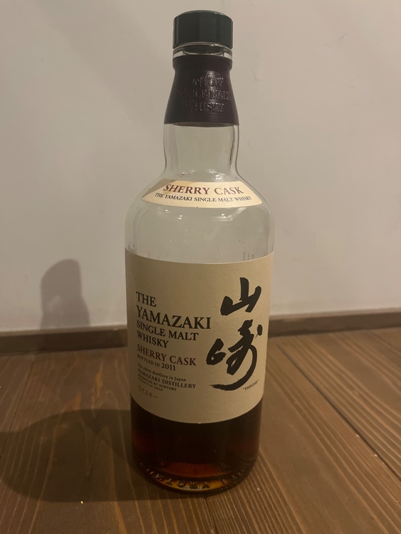 ウイスキー サントリー山崎 （お酒）の商品画像 - 査定依頼日：2026年1月24日 - 最高査定価格：40,000円