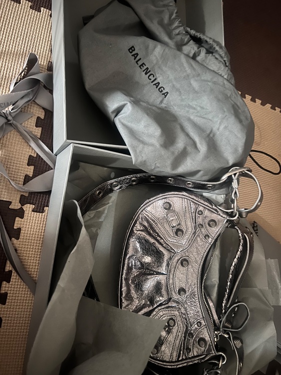 ルカゴール（ブランドバッグ）の商品画像 - 査定依頼日：2025年7月25日 - 最高査定価格：130,000円