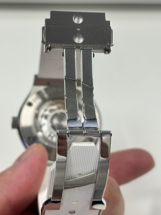 ウブロ クラシックフュージョン 166378（高級時計）の商品画像 - 査定依頼日：2025年4月16日 - 最高査定価格：550,000円