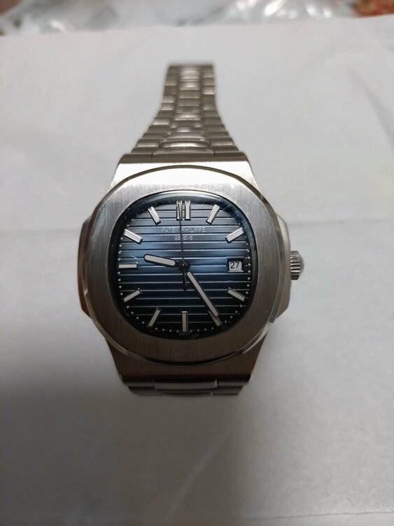 パテックフィリップ ノーチラス （高級時計）の商品画像 - 査定依頼日：2026年2月27日 - 最高査定価格：15,000,000円