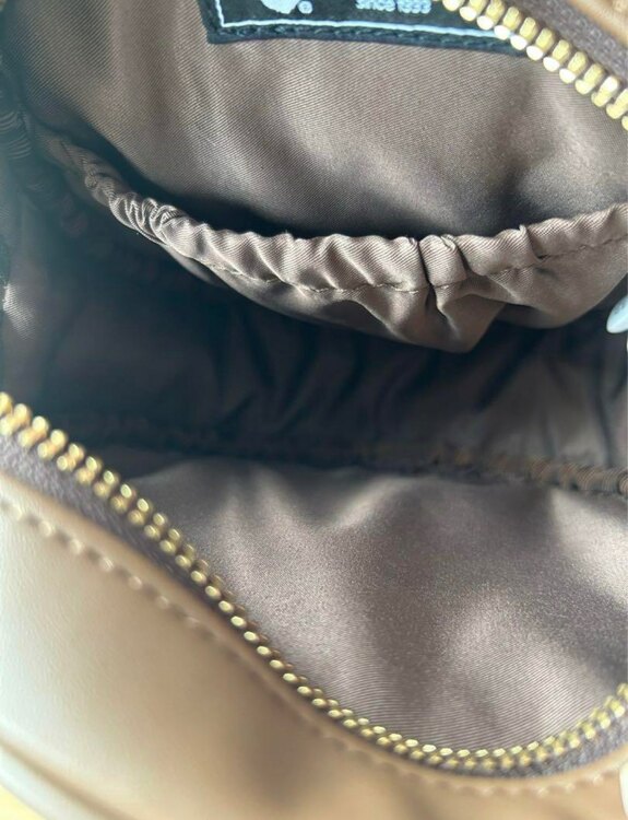 BAPE MILO ショルダーバッグ （古着・ファッション）の商品画像 - 査定依頼日：2025年1月6日 - 最高査定価格：18,000円