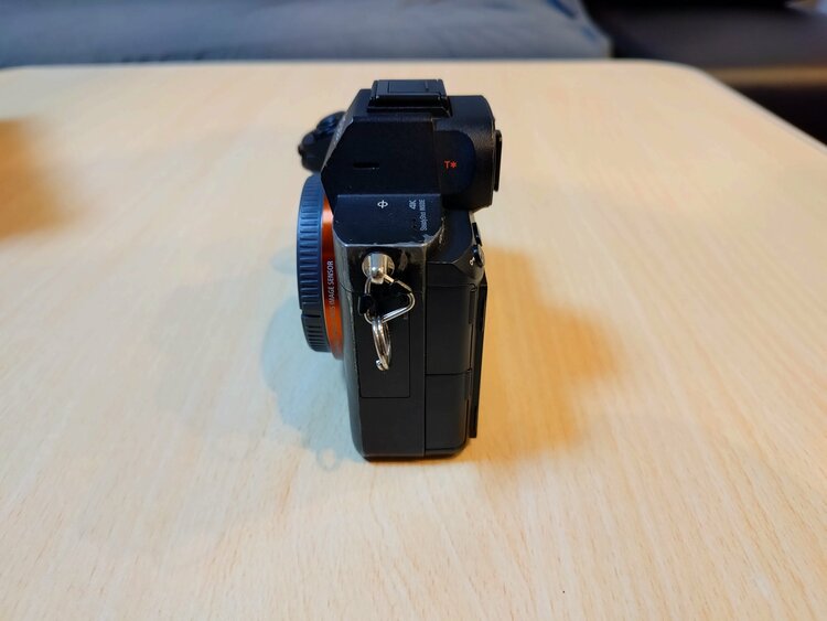 ILCE-7M3K（カメラ）の商品画像 - 査定依頼日：2026年3月27日 - 最高査定価格：95,000円