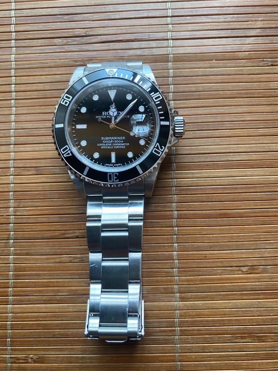 ロレックス サブマリーナー 1661（高級時計）の商品画像 - 査定依頼日：2025年10月8日 - 最高査定価格：1,420,000円
