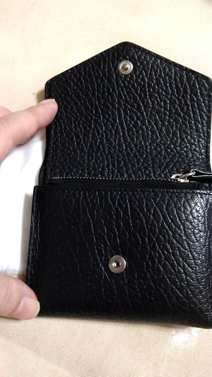 Maison Margiela 二つ折り財布（ブランド財布・小物）の商品画像 - 査定依頼日：2025年10月4日 - 最高査定価格：20,000円