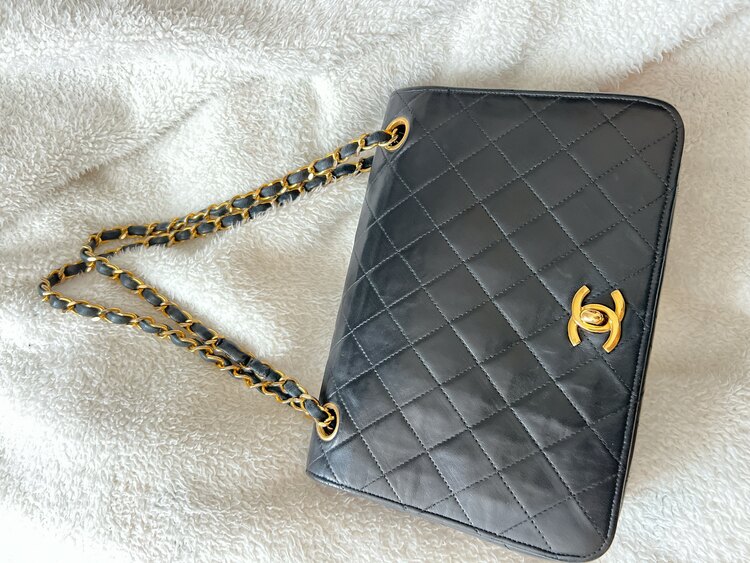 シャネル マトラッセ （ブランドバッグ）の商品画像 - 査定依頼日：2025年5月22日 - 最高査定価格：400,000円