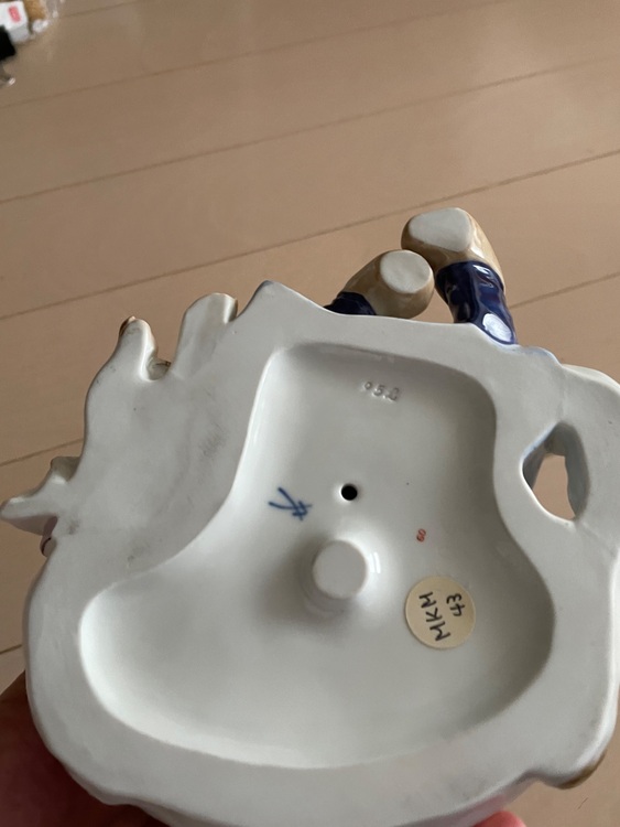 マイセンヘンチェル子供シリーズ（美術品・骨董品）の商品画像 - 査定依頼日：2025年10月3日 - 最高査定価格：80,000円