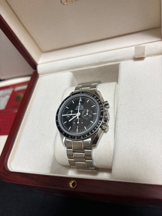 オメガ スピードマスター 357350（高級時計）の商品画像 - 査定依頼日：2025年11月22日 - 最高査定価格：650,000円