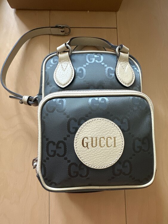 グッチ GUCCI OFF THE GRID 625850 ショルダーバッグ（ブランドバッグ）の商品画像 - 査定依頼日：2025年5月20日 - 最高査定価格：63,000円