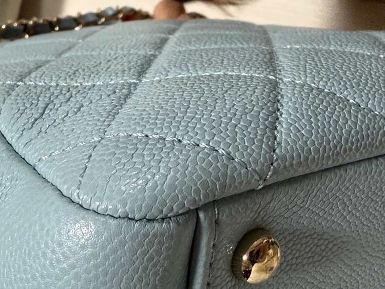 ビジネスアフィニティトート（ブランドバッグ）の商品画像 - 査定依頼日：2025年12月26日 - 最高査定価格：400,000円