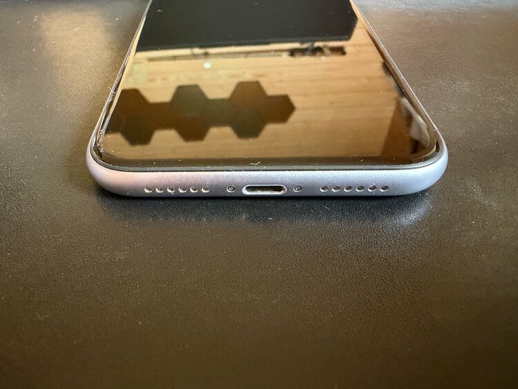 MWM52J/A（スマホ）の商品画像 - 査定依頼日：2026年3月22日 - 最高査定価格：17,000円