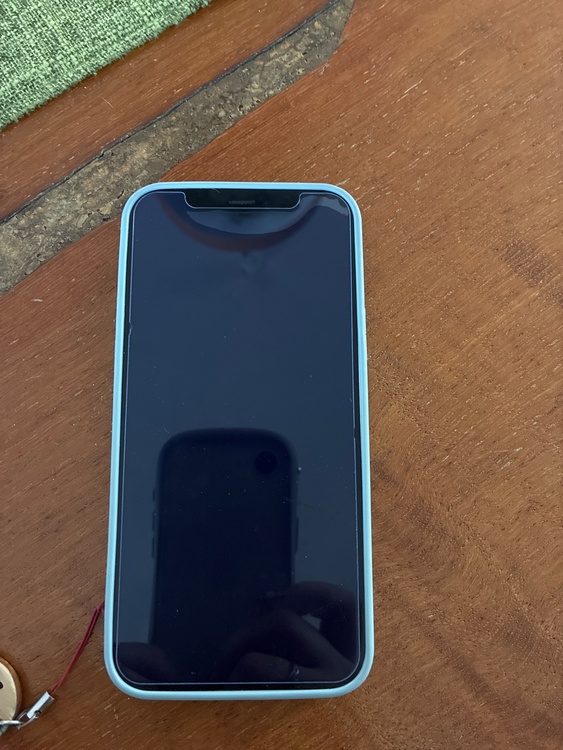 iPhone iPhone 12 64GB docomo（スマホ）の商品画像 - 査定依頼日：2026年10月11日 - 最高査定価格：20,500円