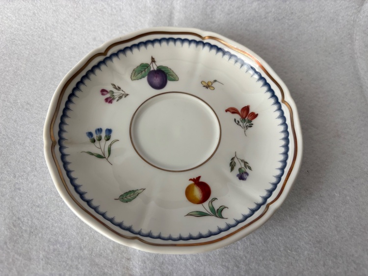 リチャードジノリ　ティーカップ＆ソーサー　イタリアンフルーツ（美術品・骨董品）の商品画像 - 査定依頼日：2026年6月11日 - 最高査定価格：10,000円