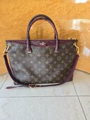 パイソンとモノグラムパラス（ブランドバッグ）の商品画像 - 査定依頼日：2026年2月4日 - 最高査定価格：250,000円