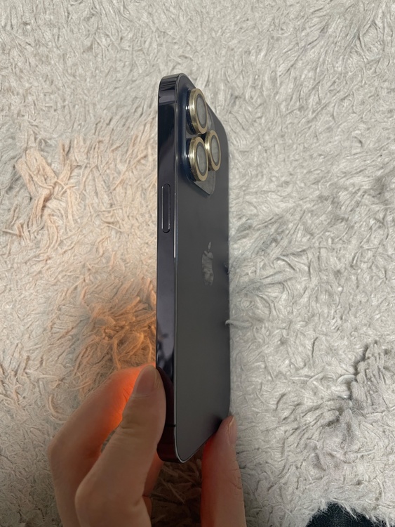 iPhone 14 Pro 256GB SIMフリー（スマホ）の商品画像 - 査定依頼日：2026年2月17日 - 最高査定価格：66,000円