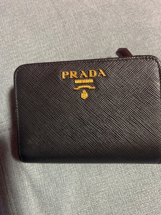 プラダ  （ブランドバッグ）の商品画像 - 査定依頼日：2026年3月9日 - 最高査定価格：40,000円