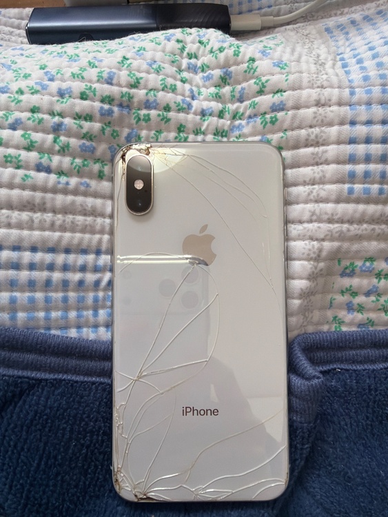 35 723509 073471 7（スマホ）の商品画像 - 査定依頼日：2026年2月20日 - 最高査定価格：16,000円