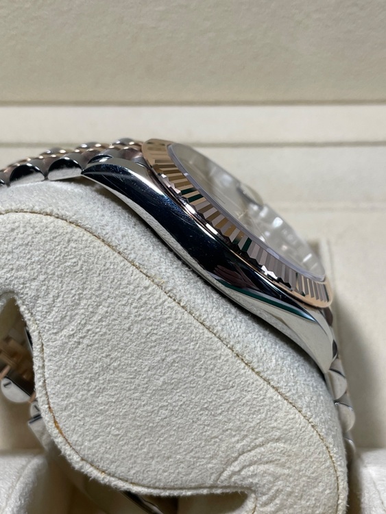 ロレックス デイトジャスト 12633（高級時計）の商品画像 - 査定依頼日：2025年6月14日 - 最高査定価格：2,370,000円