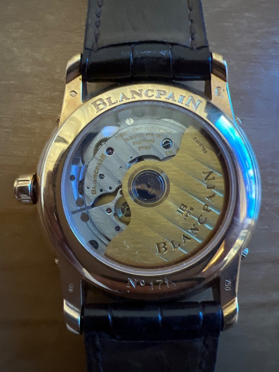 オーデマピゲ その他 CAL565（高級時計）の商品画像 - 査定依頼日：2025年6月17日 - 最高査定価格：1,650,000円