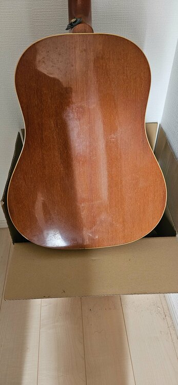 Gibsonj50（ピアノ・楽器・PA機材）の商品画像 - 査定依頼日：2026年2月23日 - 最高査定価格：80,000円