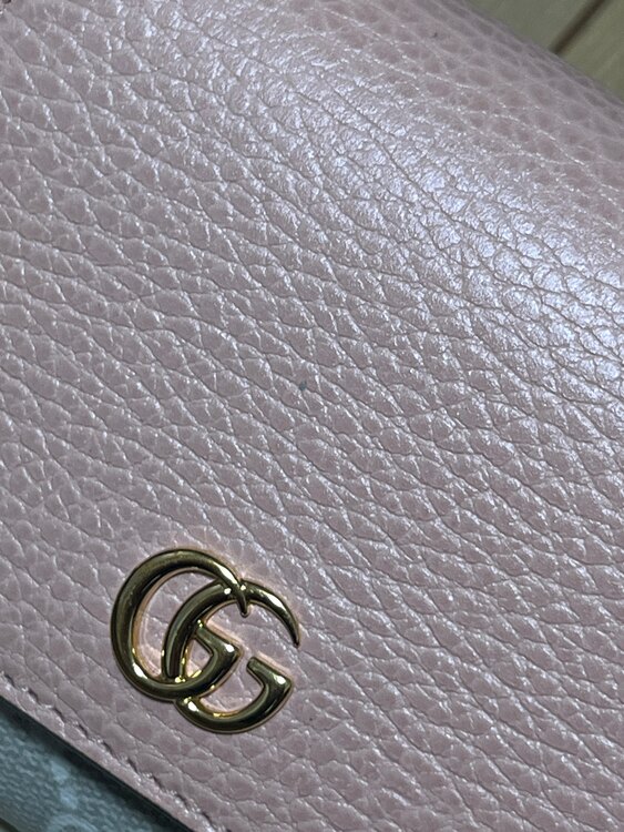 ダブルG バイカラー ミディアム ウォレット（ブランド財布・小物）の商品画像 - 査定依頼日：2025年6月1日 - 最高査定価格：25,650円