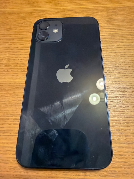 iPhone 12 64GB SIMフリー（スマホ）の商品画像 - 査定依頼日：2026年4月4日 - 最高査定価格：27,000円