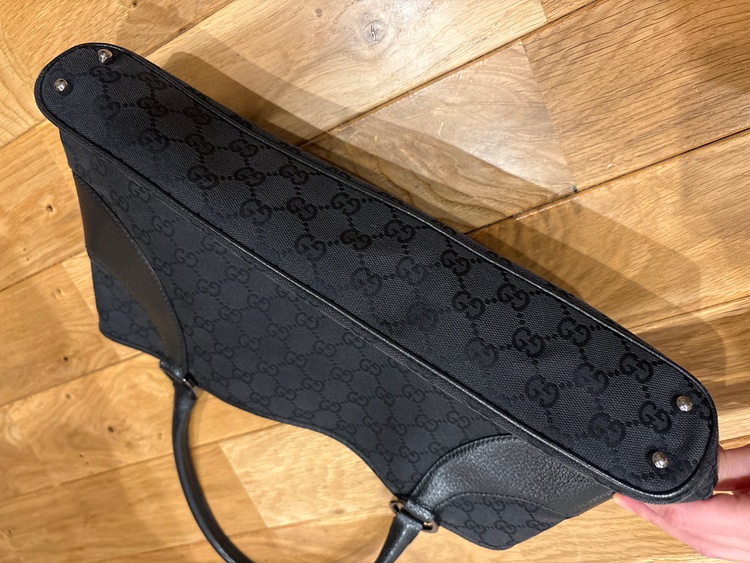 グッチ  （ブランドバッグ）の商品画像 - 査定依頼日：2026年1月16日 - 最高査定価格：26,000円
