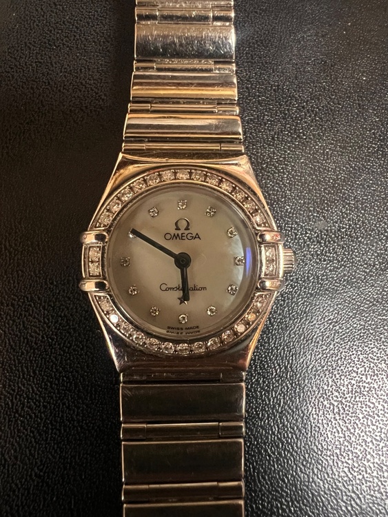 オメガ コンステーション 1165760（高級時計）の商品画像 - 査定依頼日：2026年4月4日 - 最高査定価格：1,400,000円