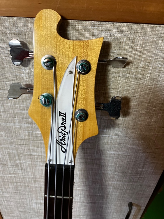ARIA Pro2 RB700（ピアノ・楽器・PA機材）の商品画像 - 査定依頼日：2026年5月4日 - 最高査定価格：43,000円