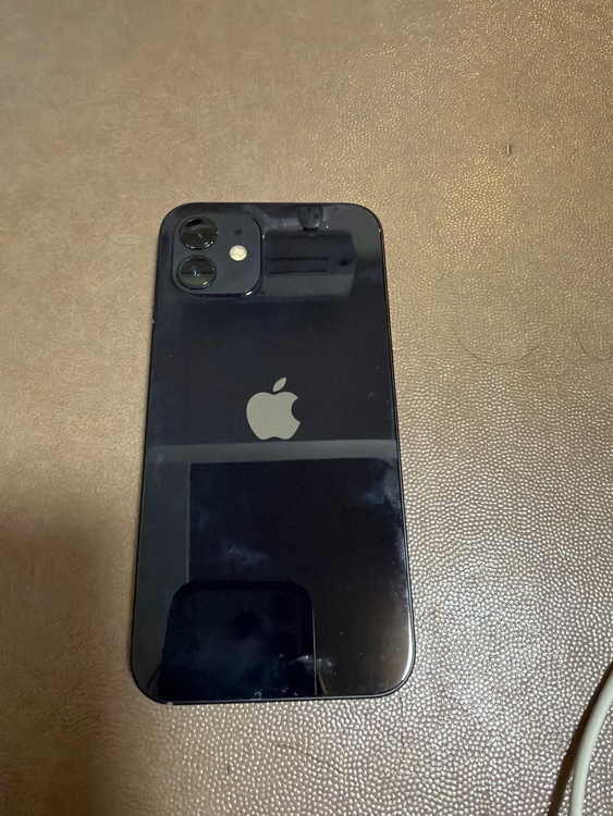iPhone 12 128GB SIMフリー（スマホ）の商品画像 - 査定依頼日：2026年4月6日 - 最高査定価格：24,000円