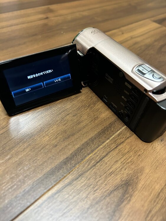 ビデオカメラ　JVC Everio GZ-HM280（家電）の商品画像 - 査定依頼日：2023年11月16日 - 最高査定価格：5,000円