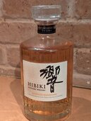 ウイスキー サントリー響 