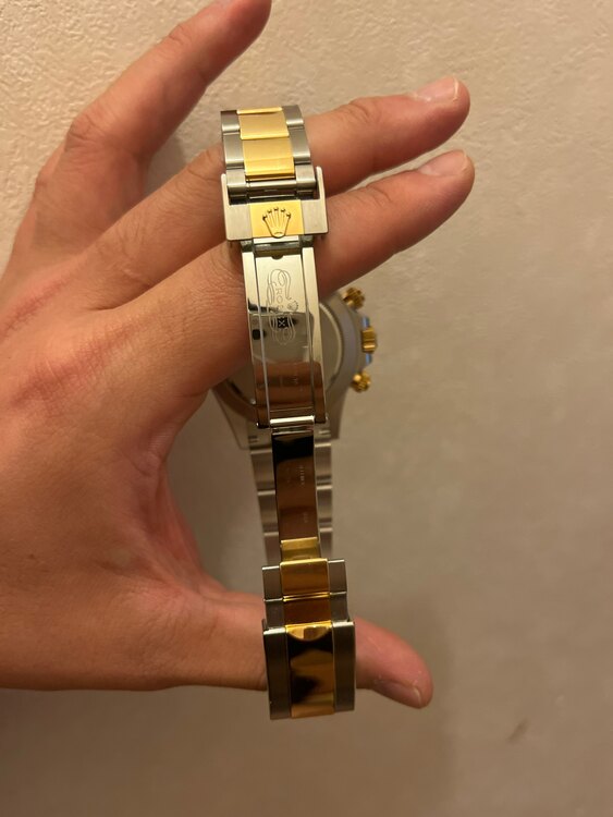 ロレックス デイトナ （高級時計）の商品画像 - 査定依頼日：2025年1月5日 - 最高査定価格：3,250,000円