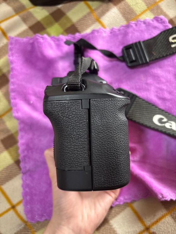Canon EOS3 2738702（カメラ）の商品画像 - 査定依頼日：2026年9月27日 - 最高査定価格：51,000円