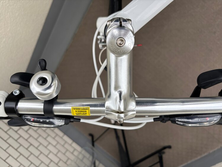 ジャイアント　エスケープＲ３（自転車）の商品画像 - 査定依頼日：2025年3月24日 - 最高査定価格：14,000円