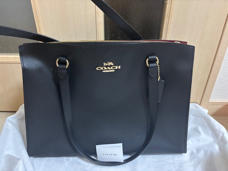 コーチバッグ、スワロフスキー（金・貴金属）の商品画像 - 査定依頼日：2025年8月17日 - 最高査定価格：2,000円