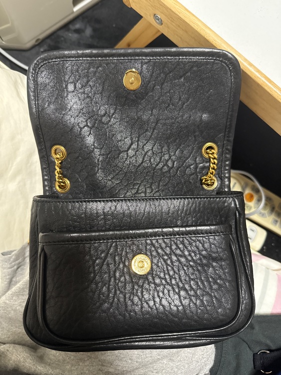 イブサンローラン  （ブランドバッグ）の商品画像 - 査定依頼日：2025年8月24日 - 最高査定価格：220,000円