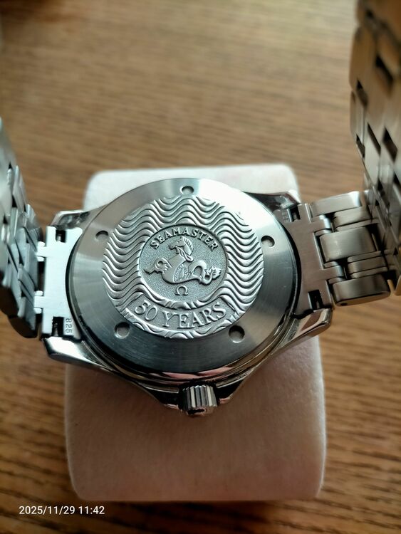 オメガ シーマスター GMT2534（高級時計）の商品画像 - 査定依頼日：2025年11月29日 - 最高査定価格：320,000円