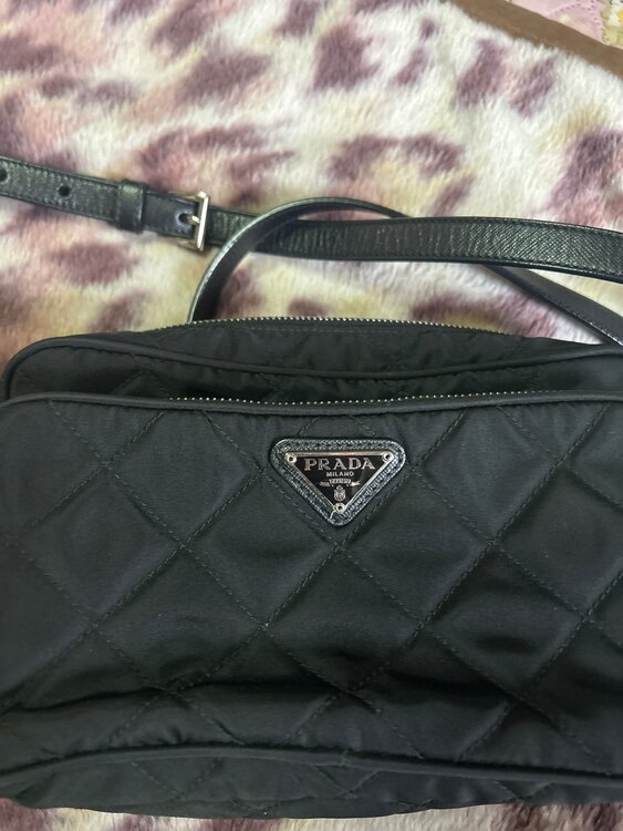 PRADA プラダ キルティング ショルダーバッグ  BT1027（ブランドバッグ）の商品画像 - 査定依頼日：2025年3月26日 - 最高査定価格：70,000円