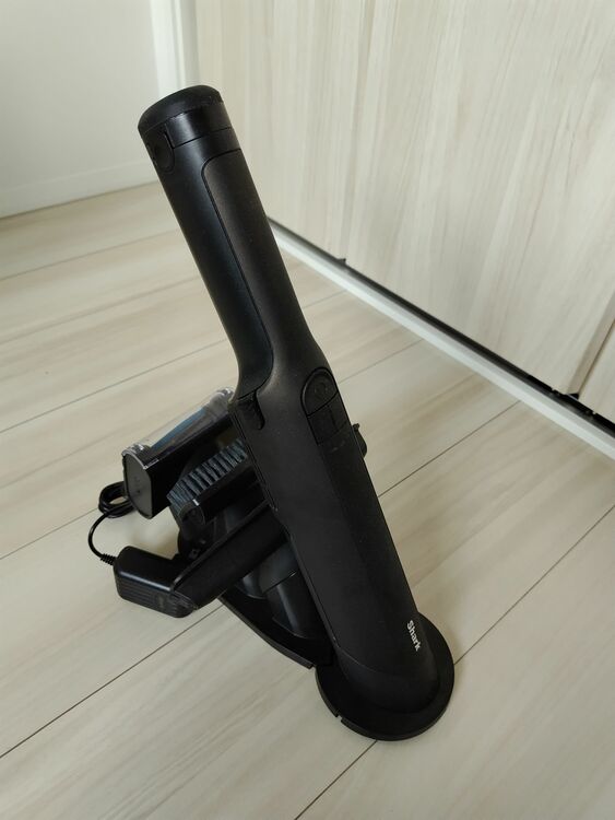 シャーク EVOPOWER EX 充電式ハンディクリーナー（家電）の商品画像 - 査定依頼日：2025年9月3日 - 最高査定価格：4,000円